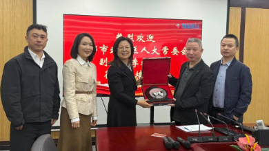 成都武侯區(qū)人大常委會(huì)副主任李林一行蒞臨健培科技考察調(diào)研